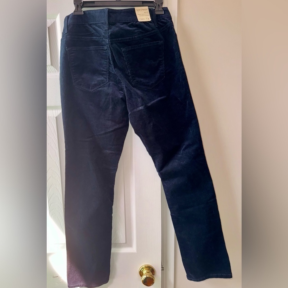 NEW Sonoma Black Corduroy Mid Rise Stretch Slim Straight Jeans size 10 - Picture 2 of 4